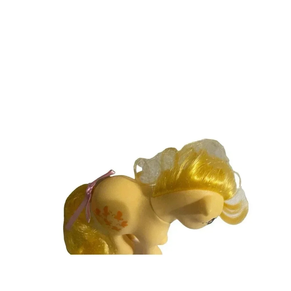 2017 Hasbro My Little Pony Butterscotch G1 Generation One Yellow Butterflies